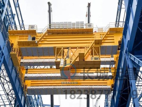 湖南邵陽冶金橋式起重機電氣系統(tǒng)安裝復(fù)雜